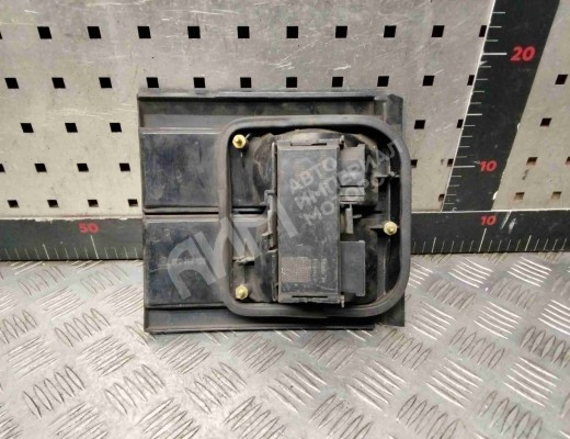 Фонарь крышки багажника правый Volkswagen Passat B3 1988-1993  Volkswagen Passat Passat B3 1988-1993