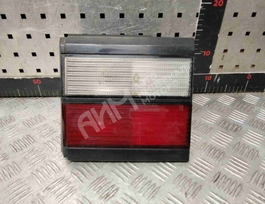 Фонарь крышки багажника правый Volkswagen Passat B3 1988-1993  Volkswagen Passat Passat B3 1988-1993