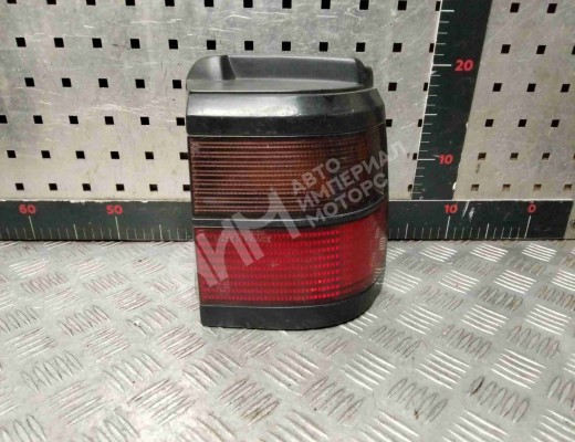 Фонарь задний правый Volkswagen Passat B3 1988-1993  Volkswagen Passat Passat B3 1988-1993