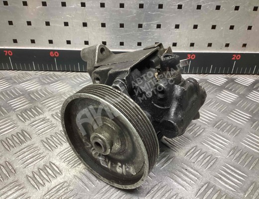 Насос гидроусилителя руля Renault 19 1988-2000  Renault 19 19 1988-2000