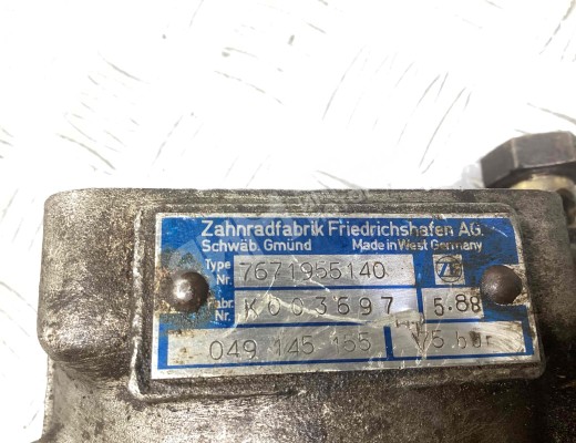 Насос гидроусилителя руля Volkswagen Passat B2 1981-1988  Volkswagen Passat Passat B2 1981-1988