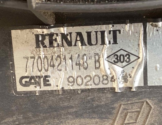 Диффузор вентилятора Renault Megane I 1995-2002  Renault Megane Megane I 1995-2002