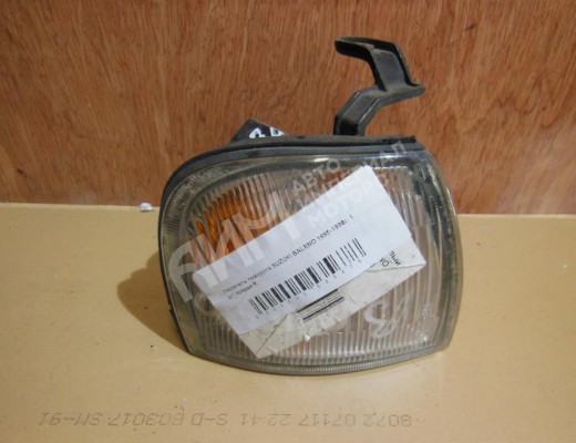 Поворотник правый Suzuki Baleno I 1995-2002  Suzuki Baleno Baleno I 1995-2002
