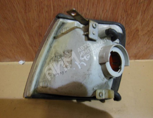 Поворотник правый Hyundai Lantra (J1) 1990-1995  Hyundai Lantra Lantra (J1) 1990-1995