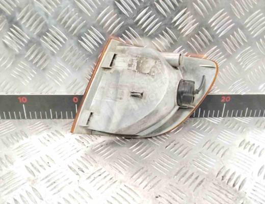 Поворотник правый Mercedes Vito I (W638) 1996-2003  Mercedes Vito Vito I (W638) 1996-2003
