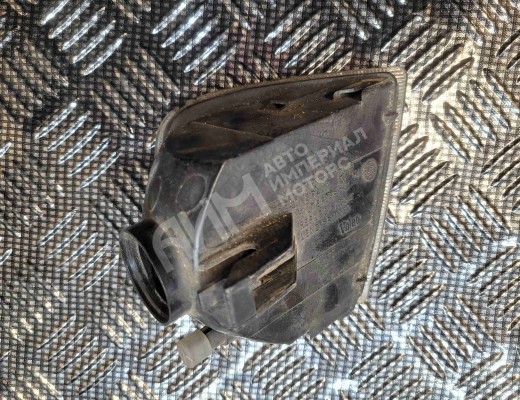 Поворотник правый Seat Ibiza II (6K) 1993-2002  Seat Ibiza Ibiza II (6K) 1993-2002