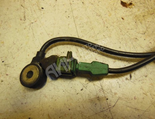 Датчик детонации Volkswagen Passat B5 (3B) 1996-2000  Volkswagen Passat Passat B5 (3B) 1996-2000