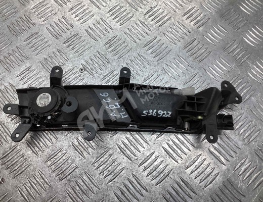 Ручка внутренняя передняя левая Audi A6 C6 (4F) 2004-2008  Audi A6 A6 C6 (4F) 2004-2008