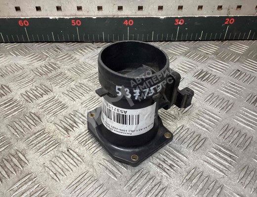 Расходомер воздуха Audi A3 I (8L) 1996-2000  Audi A3 A3 I (8L) 1996-2000