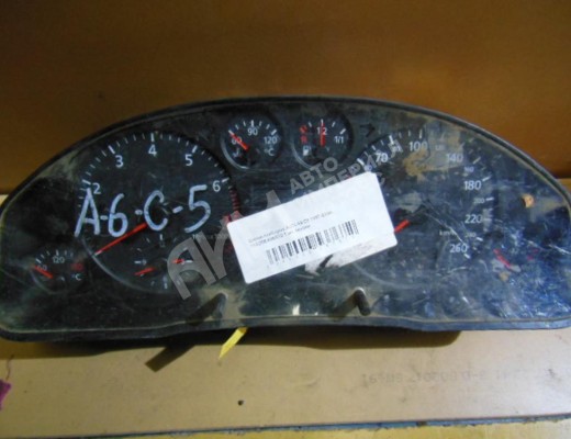 Щиток приборов (приборная панель) Audi A6 C5 (4B) 1997-2001  Audi A6 A6 C5 (4B) 1997-2001