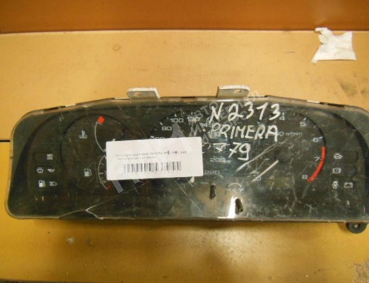 Щиток приборов (приборная панель) Nissan Primera I (P10) 1990-1996  Nissan Primera Primera I (P10) 1990-1996