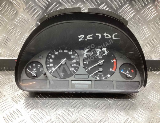 Щиток приборов (приборная панель) BMW 5-Series (E39) 1995-2000  BMW 5-Series 5-Series (E39) 1995-2000