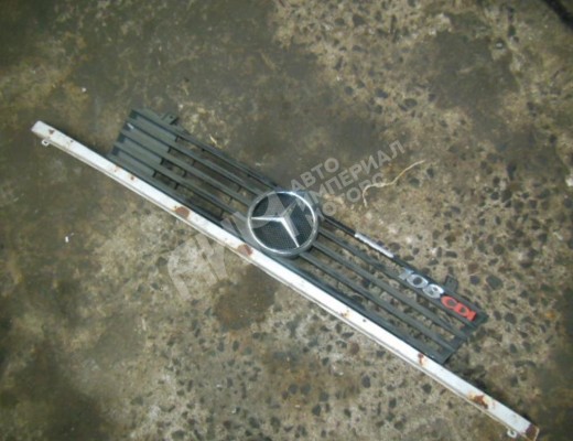 Решетка радиатора Mercedes Vito I (W638) 1996-2003  Mercedes Vito Vito I (W638) 1996-2003
