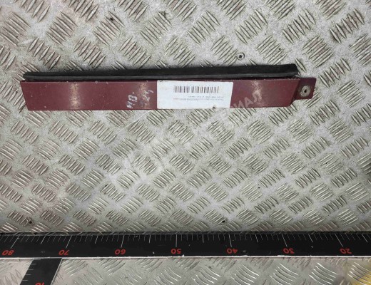 Ус под фару левый Mercedes E (W124) 1985-1996  Mercedes E E (W124) 1985-1996