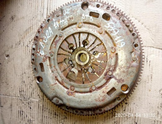 Комплект сцепления Volkswagen Bora (1J) 1998-2005  Volkswagen Bora Bora (1J) 1998-2005