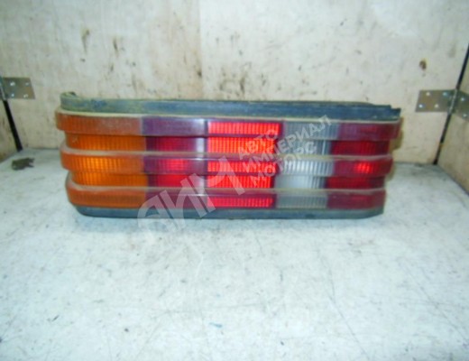 Фонарь задний левый Mercedes 190 (W201) 1982-1993  Mercedes 190 190 (W201) 1982-1993