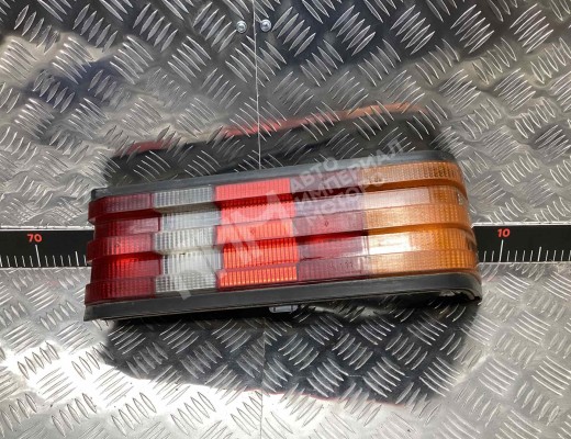 Фонарь задний правый Mercedes 190 (W201) 1982-1993  Mercedes 190 190 (W201) 1982-1993