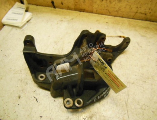 Кронштейн генератора Ford Scorpio II 1994-1998  Ford Scorpio Scorpio II 1994-1998