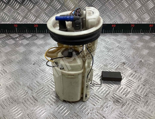 Насос топливный Volkswagen Golf IV (1J) 1997-2004  Volkswagen Golf Golf IV (1J) 1997-2004