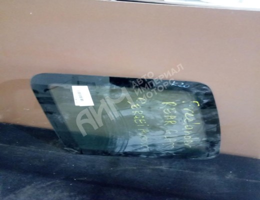 Стекло кузовное боковое левое  Land Rover Freelander I (LN) 1998-2006