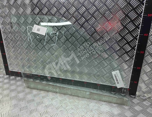 Стекло двери передней правой Renault 19 1988-2000  Renault 19 19 1988-2000