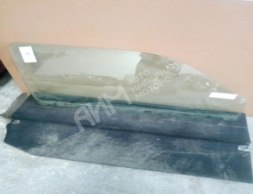 Стекло двери передней правой Volkswagen Golf III (1H) 1991-1997  Volkswagen Golf Golf III (1H) 1991-1997