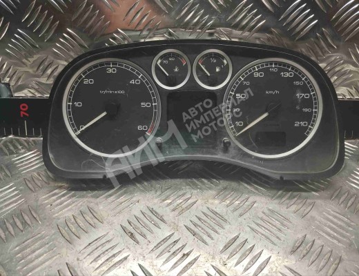 Щиток приборов (приборная панель) Peugeot 307 (3A/3H) 2001-2005  Peugeot 307 307 (3A/3H) 2001-2005