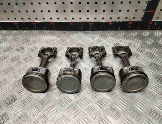 Поршень Audi A3 I (8L) 1996-2000  Audi A3 A3 I (8L) 1996-2000