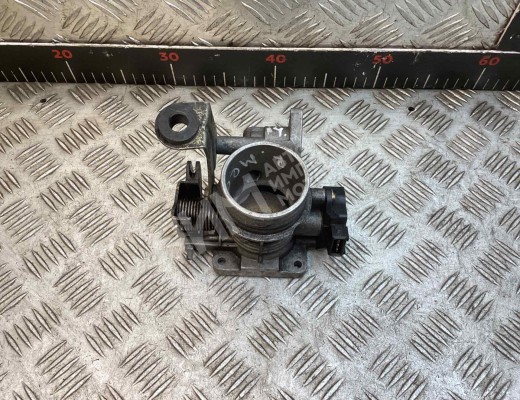 Заслонка дроссельная Renault Megane I 1995-2002  Renault Megane Megane I 1995-2002