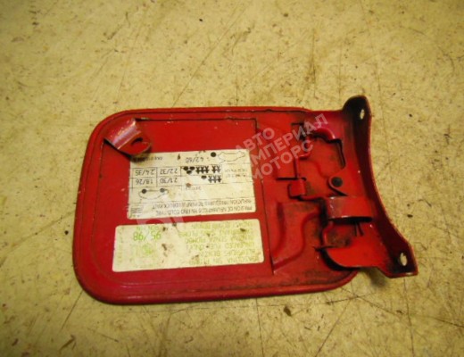 Лючок топливного бака Seat Ibiza II (6K) 1993-2002  Seat Ibiza Ibiza II (6K) 1993-2002