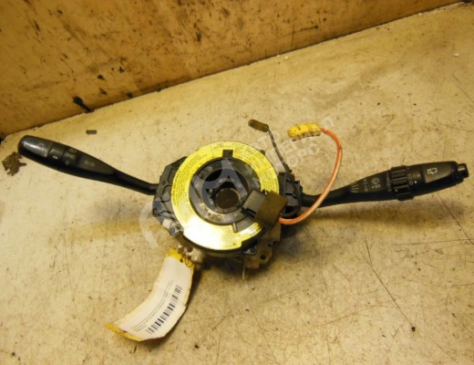 Переключатель подрулевой (стрекоза) Mitsubishi Carisma (DA) 1995-2004  Mitsubishi Carisma Carisma (DA) 1995-2004