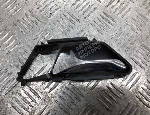Ручка внутренняя передняя левая Mercedes E (W124) 1985-1996  Mercedes E E (W124) 1985-1996