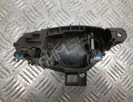 Ручка внутренняя задняя правая Citroen Xsara I 1997-2004  Citroen Xsara Xsara I 1997-2004