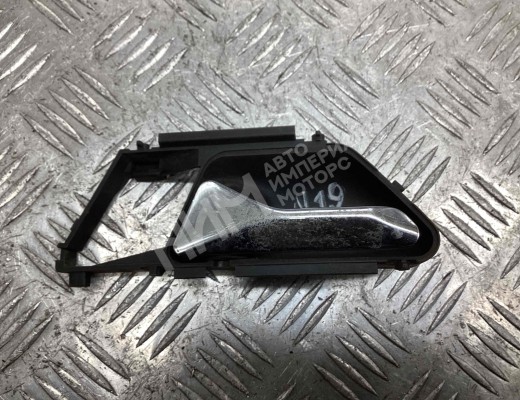 Ручка внутренняя передняя левая Mercedes E (W124) 1985-1996  Mercedes E E (W124) 1985-1996