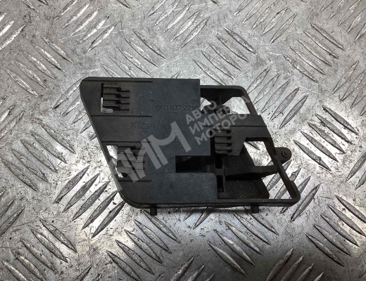 Ручка внутренняя передняя левая Volkswagen Caddy II (9K) 1995-2003  Volkswagen Caddy Caddy II (9K) 1995-2003