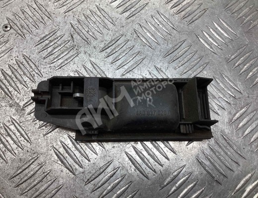 Ручка внутренняя передняя правая Audi A6 C4 (4A) 1994-1997  Audi A6 A6 C4 (4A) 1994-1997