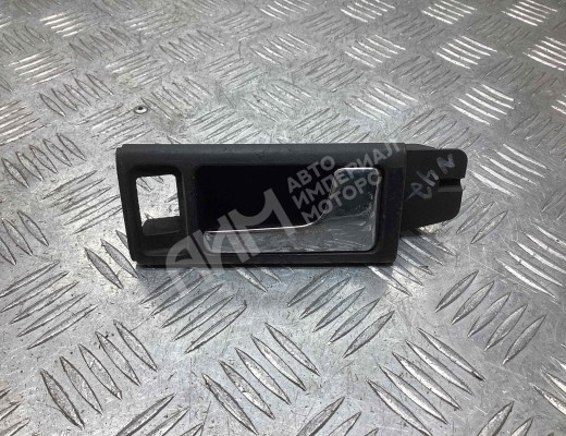 Ручка внутренняя передняя правая Audi A6 C4 (4A) 1994-1997  Audi A6 A6 C4 (4A) 1994-1997