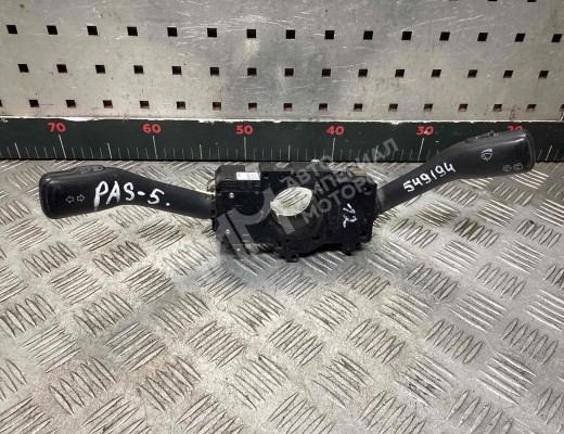 Переключатель подрулевой (стрекоза) Volkswagen Passat B5 (3B) 1996-2000  Volkswagen Passat Passat B5 (3B) 1996-2000