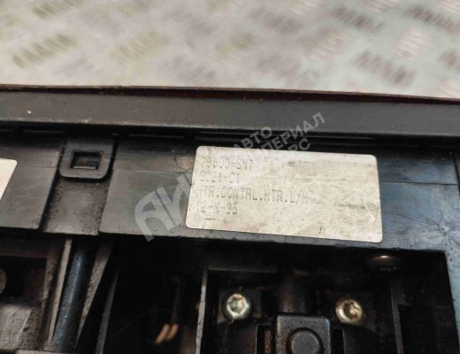 Блок управления печки/климат-контроля Honda Accord V 1993-1998  Honda Accord Accord V 1993-1998