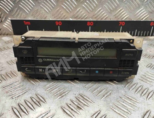 Блок управления печки/климат-контроля Volkswagen Passat B5 (3B) 1996-2000  Volkswagen Passat Passat B5 (3B) 1996-2000