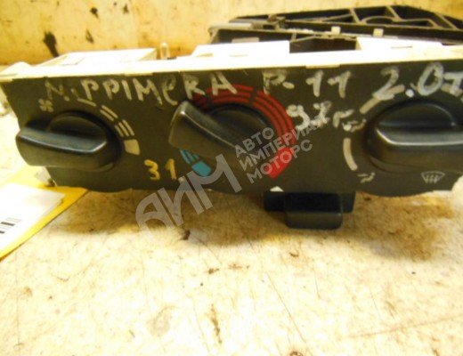 Блок управления печки/климат-контроля Nissan Primera II (P11) 1996-2002  Nissan Primera Primera II (P11) 1996-2002