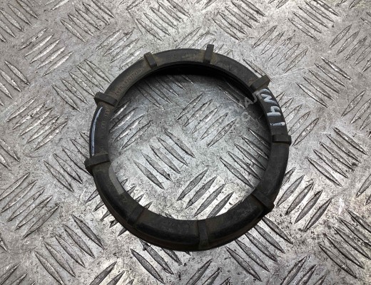 Кольцо зажимное топливозаборника Mercedes Vito I (W638) 1996-2003  Mercedes Vito Vito I (W638) 1996-2003