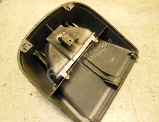 Стоп-сигнал Nissan Almera Classic (B10) 2006-2012  Nissan Almera Classic Almera Classic (B10) 2006-2012