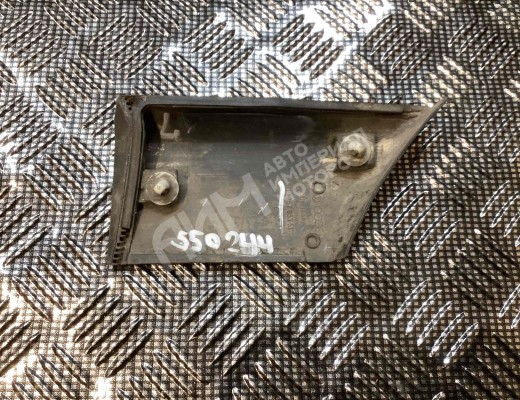 Молдинг крыла переднего левого Volkswagen Passat B3 1988-1993  Volkswagen Passat Passat B3 1988-1993