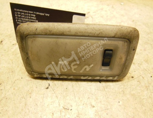 Фонарь салона (плафон) Toyota Yaris II (XP90) 2005-2011  Toyota Yaris Yaris II (XP90) 2005-2011