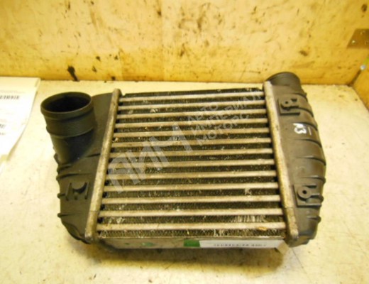 Интеркулер Audi A6 C6 (4F) 2004-2008  Audi A6 A6 C6 (4F) 2004-2008