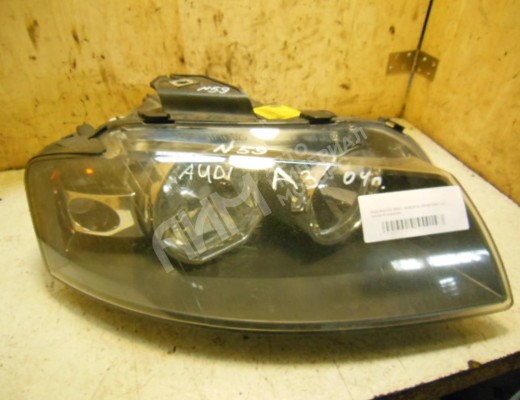 Фара правая  Audi A3 II (8P) 2003-2005