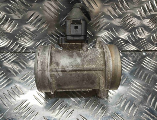 Расходомер воздуха Audi A6 C5 (4B) 1997-2001  Audi A6 A6 C5 (4B) 1997-2001