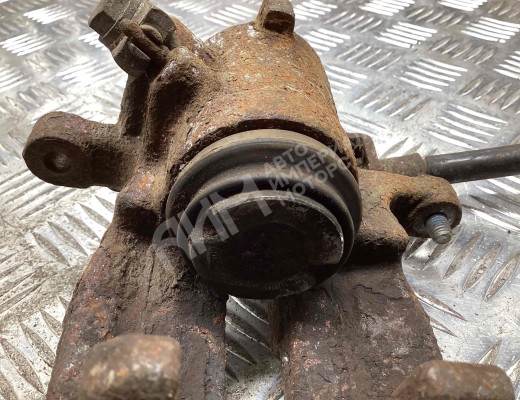 Суппорт задний правый Audi A4 B7 (8EC, 8ED) 2004-2008  Audi A4 A4 B7 (8EC, 8ED) 2004-2008