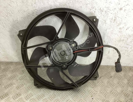 Вентилятор радиатора Peugeot 307 (3A/3H) 2001-2005  Peugeot 307 307 (3A/3H) 2001-2005